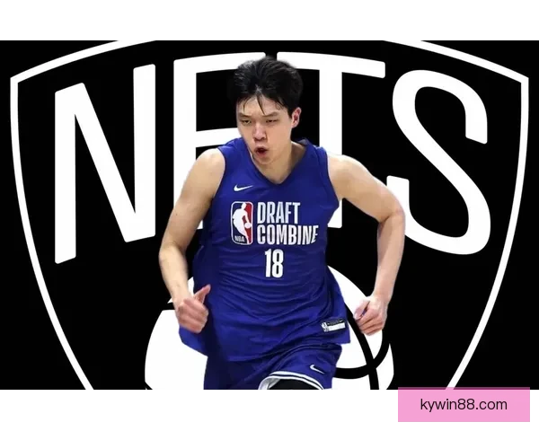 斯普利特盛赞杨瀚森进步显著 高位分球与组织能力大有提升